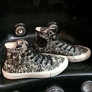 Converse Chuck Taylor All Star Shoes Black White Water Resistant 7